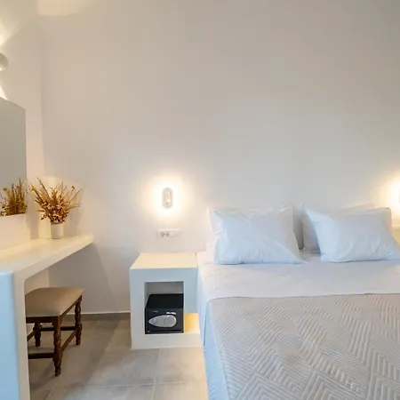 Alaya Hotel Pýrgos