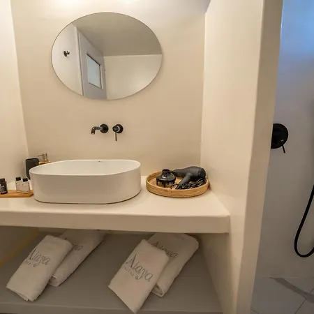 Alaya Hotell