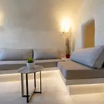 Alaya Hotel *