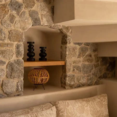 酒店 Alaya Pýrgos