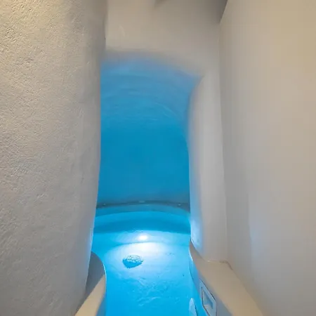 Alaya Hotel