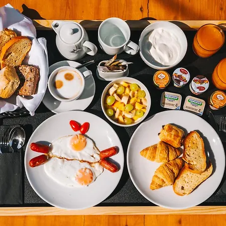 Alaya Отель Пиргос